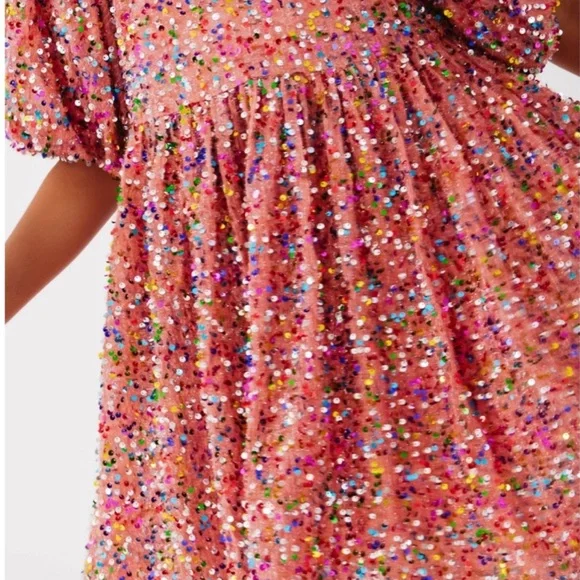 Lola + The Boys Sequin Strawberry Birthday Cake Pink Dress size 4 NWT - Picture 5 of 15